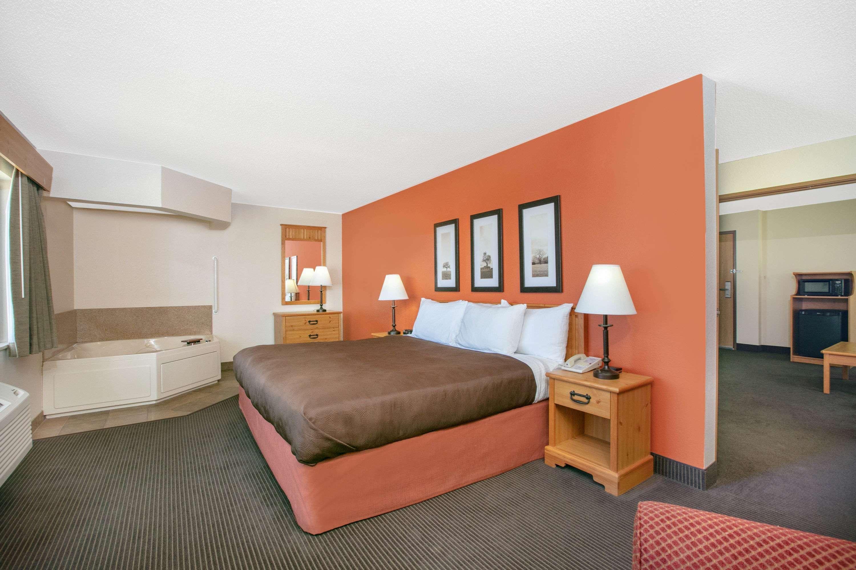Americinn By Wyndham Sayre Екстериор снимка